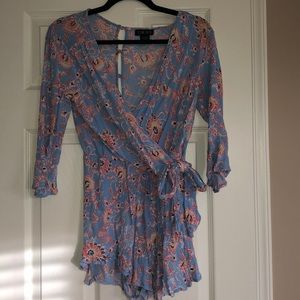 Quarter sleeve floral romper